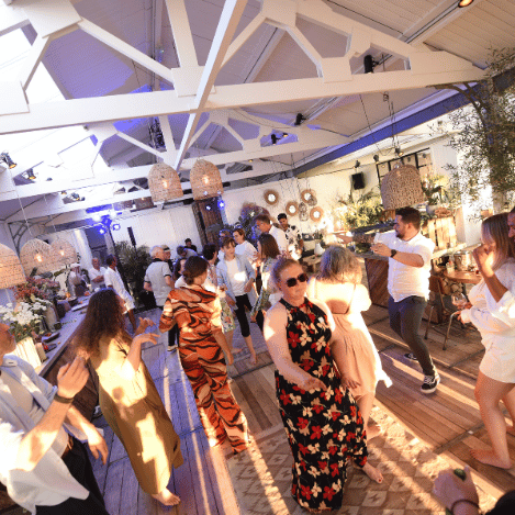 feest dj gezocht sfeer op dansvloer